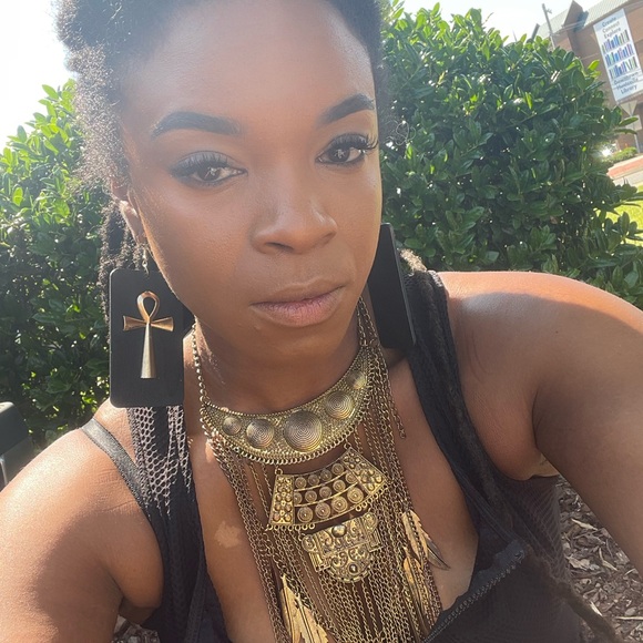 Meet your Posher, Fre - Picture 14 of 16